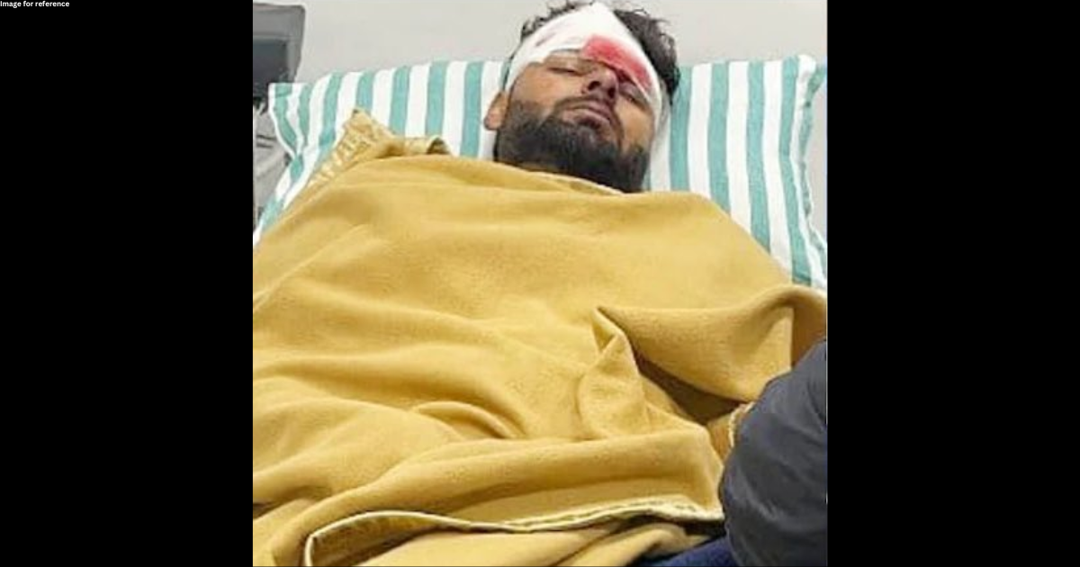 Dhawan, Afridi wish Pant speedy recovery